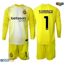 Otroški Nogometni dresi Inter Milan Yann Sommer #1 Vratar Gostujoči 2025-26 Dolgi Rokav (+ Kratke hlače)